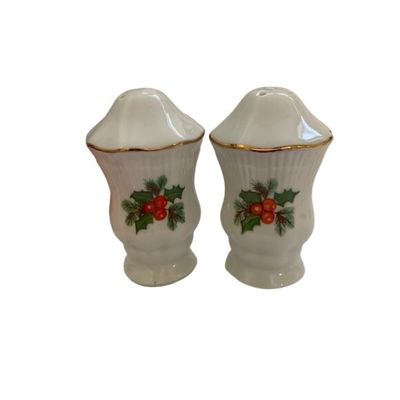 Other - Vintage Holly Ribbon Poland Walbrzych  Christmas Salt & Pepper Shaker Set
